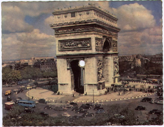 Paris - L'Arc de Triomphe