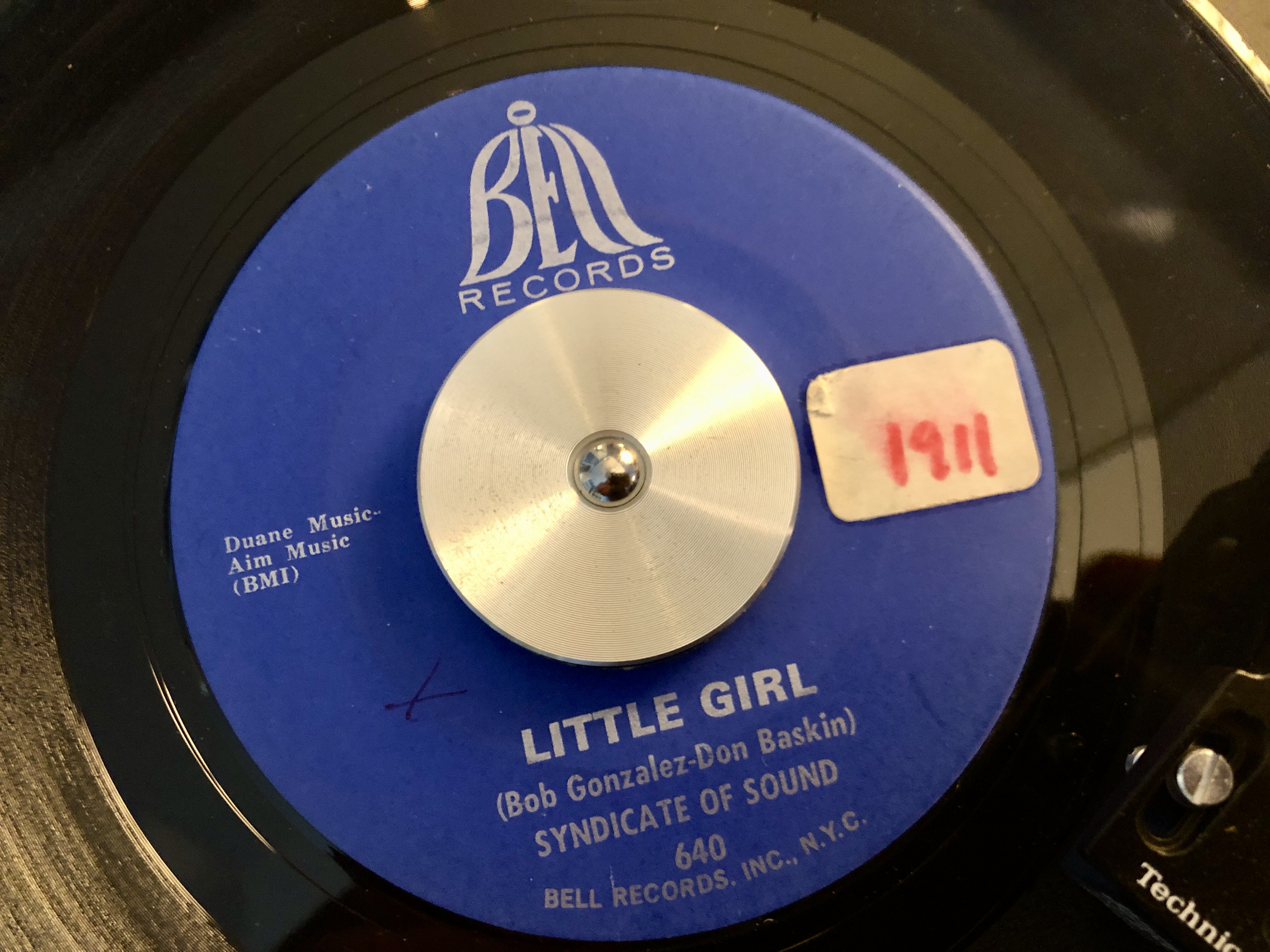 https://www.wfmu.org/Gfx/playlist_images/PQ/7_The_Syndicate_of_Sound___Little_Girl___Bell___45_6623421958443494.jpg